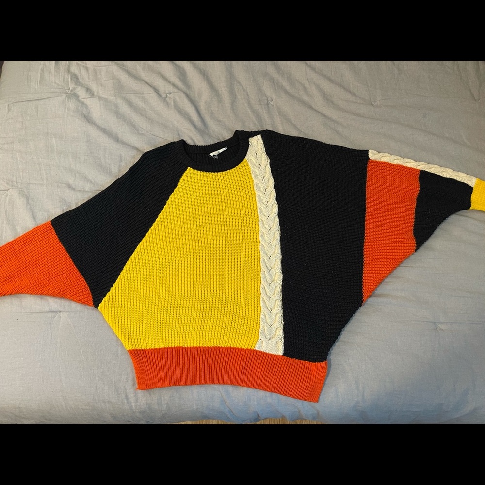 Roolee Colorblock Detailed Sweater